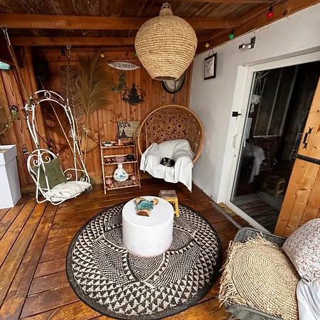 Malira Séjour chez l'habitant *